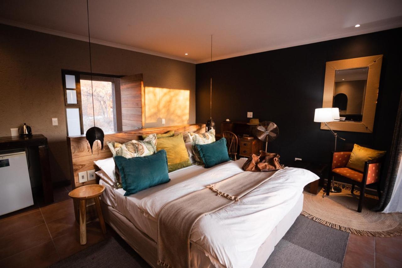 Toshari Lodge Okaukuejo Luaran gambar