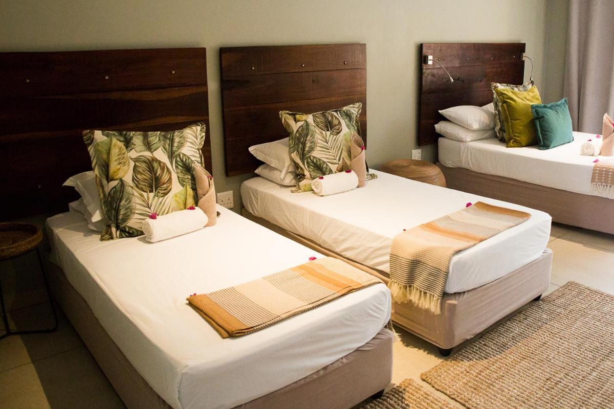 Toshari Lodge Okaukuejo Luaran gambar