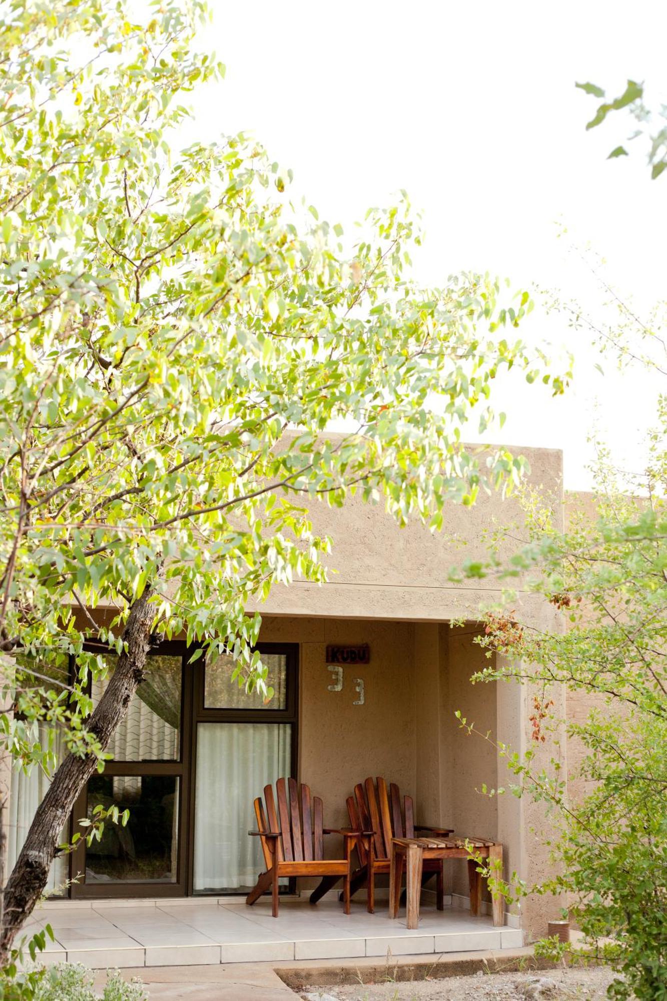 Toshari Lodge Okaukuejo Luaran gambar