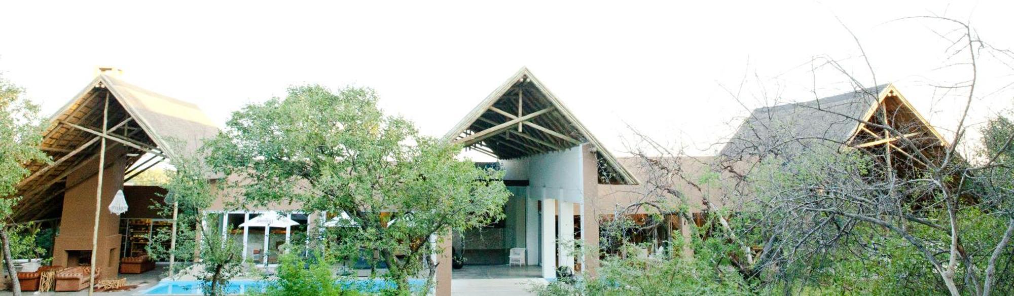 Toshari Lodge Okaukuejo Luaran gambar